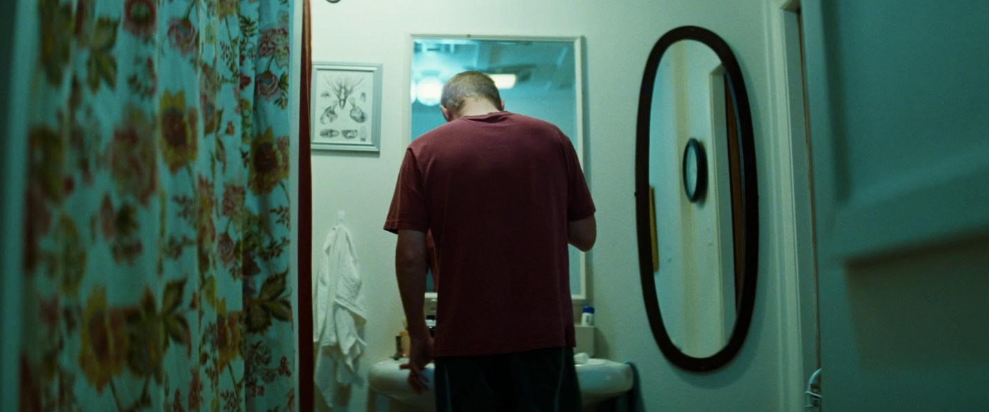 Screenshot from kinds of kindness - yorgos lanthimos.